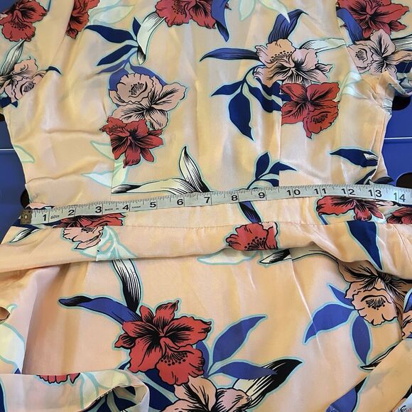 Yumi Kim Soho Mixer Floral Wrap Mini Dress Silk Peach Size XS NWOT - Picture 10 of 10